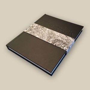 Book belly band option. A belly band is a paper strip that wraps around the book. Print custom books.